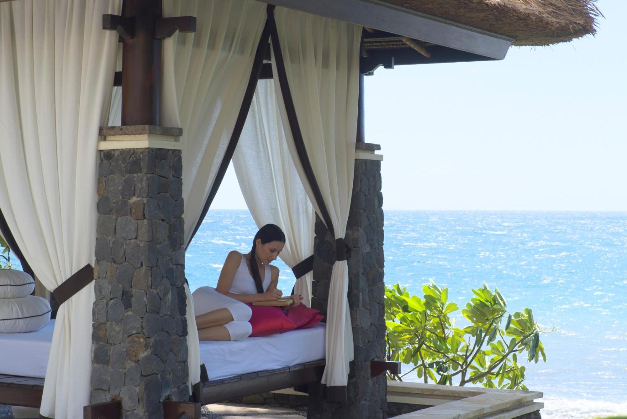 สปา วิลเลจ รีสอร์ต เตมโบะก์ ออล อินคลูซีฟ Hotel Gretek ภายนอก รูปภาพ