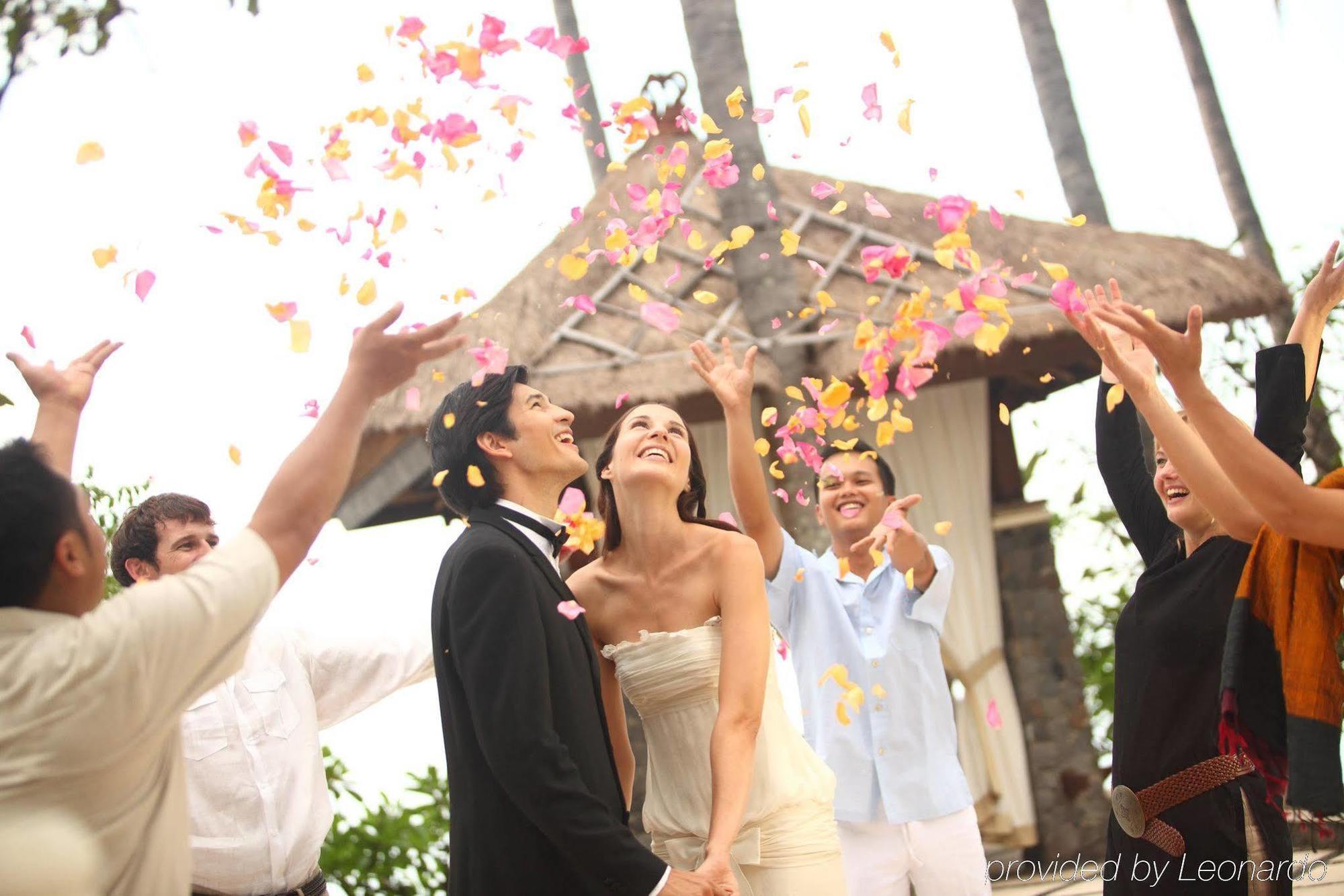 สปา วิลเลจ รีสอร์ต เตมโบะก์ ออล อินคลูซีฟ Hotel Gretek ภายนอก รูปภาพ